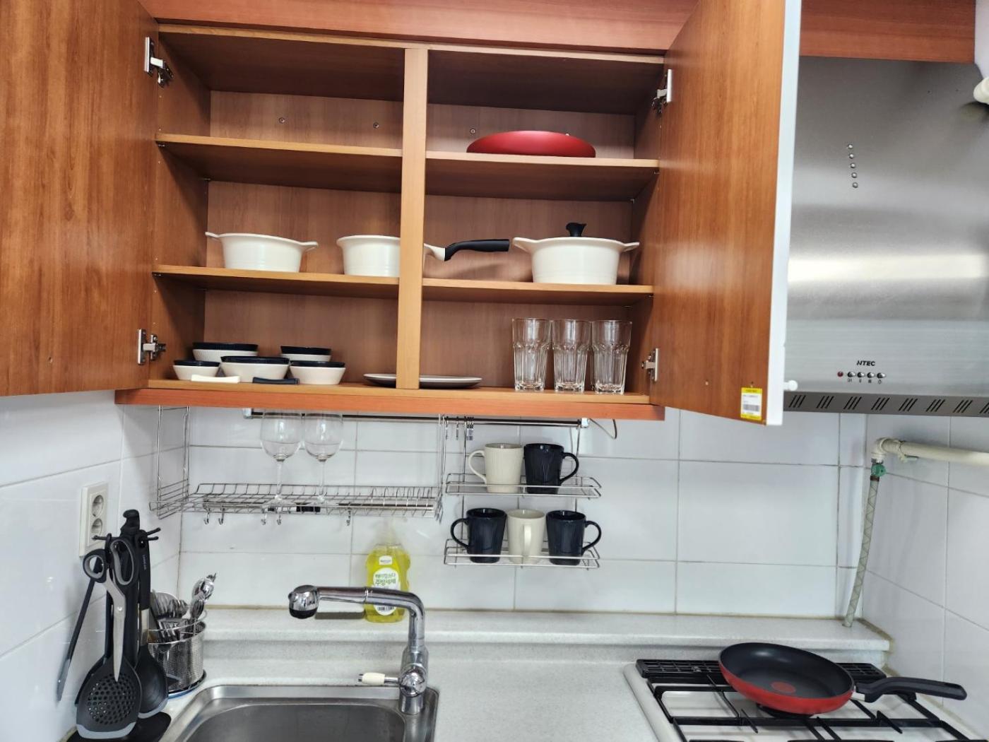 Sinsa Apartment